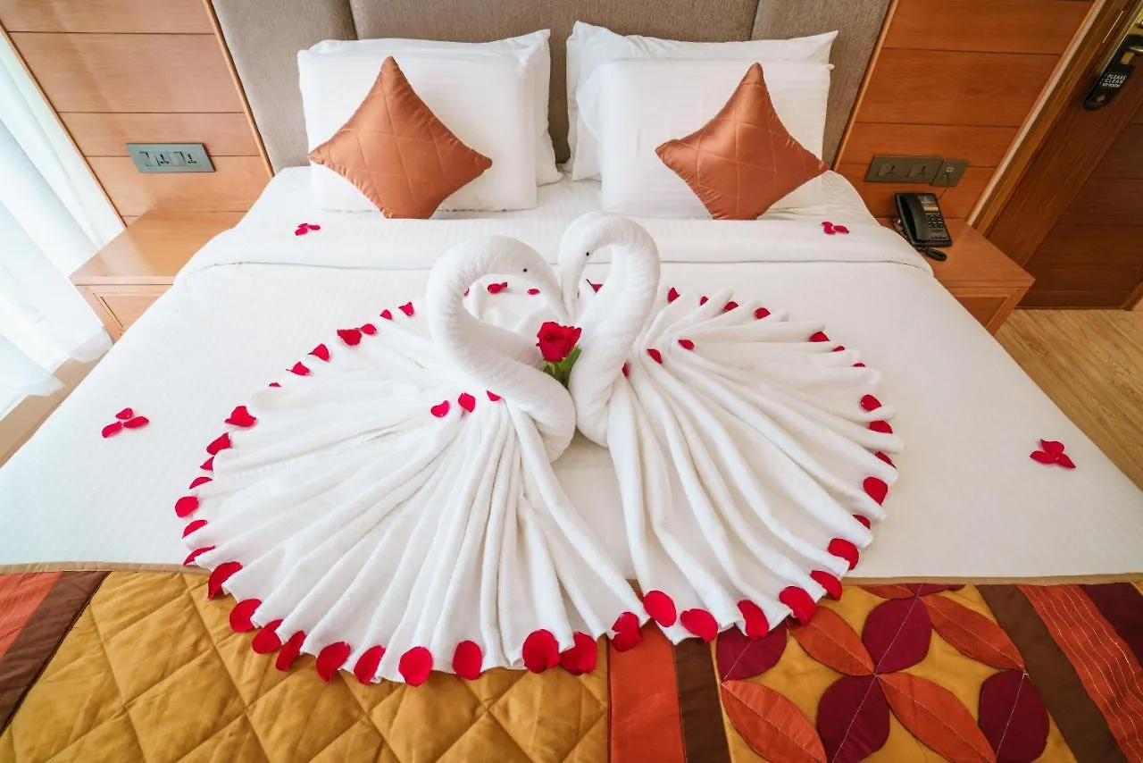 Townbridge Hotels & Suites Kochi