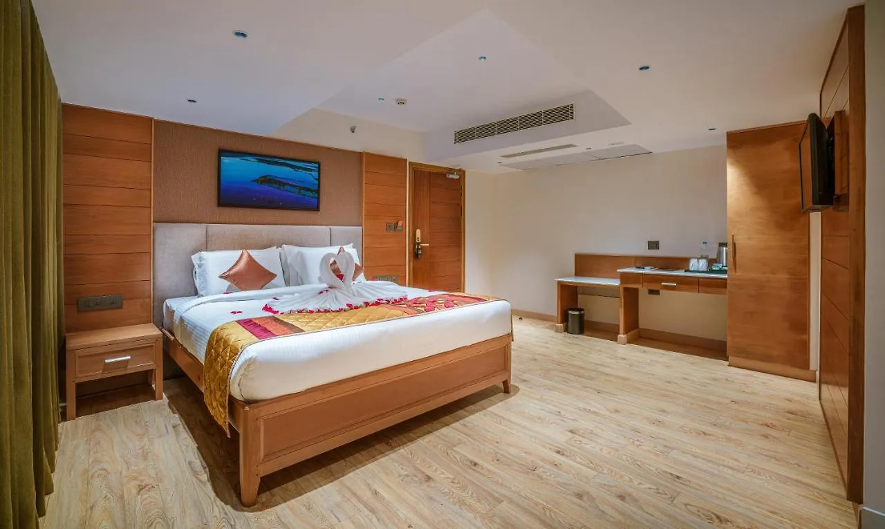 Kochi Townbridge Hotels & Suites