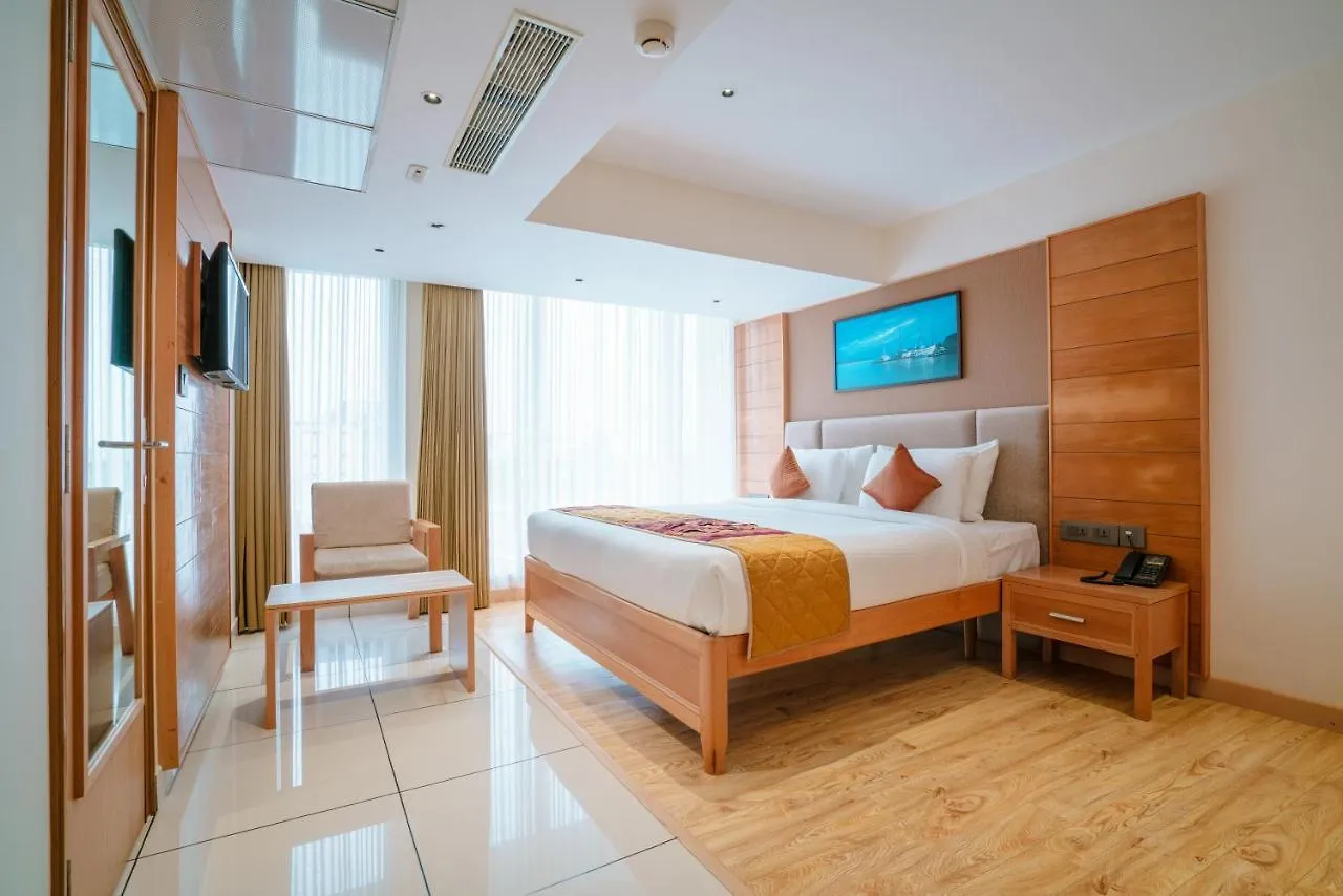 Kochi Townbridge Hotels & Suites 0*,