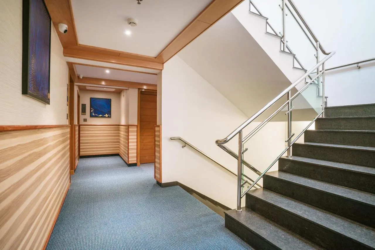 Townbridge Hotels & Suites Kochi Indien