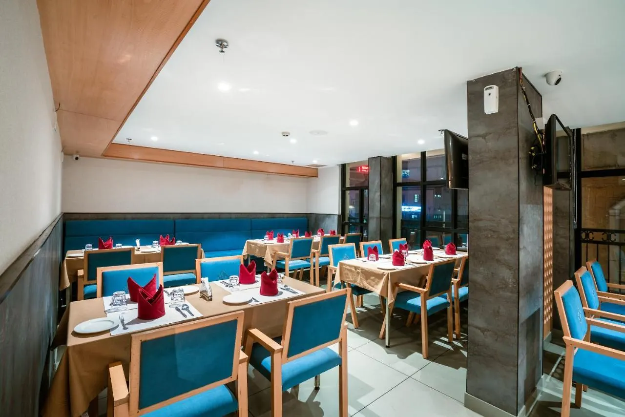 Townbridge Hotels & Suites Kochi Inde