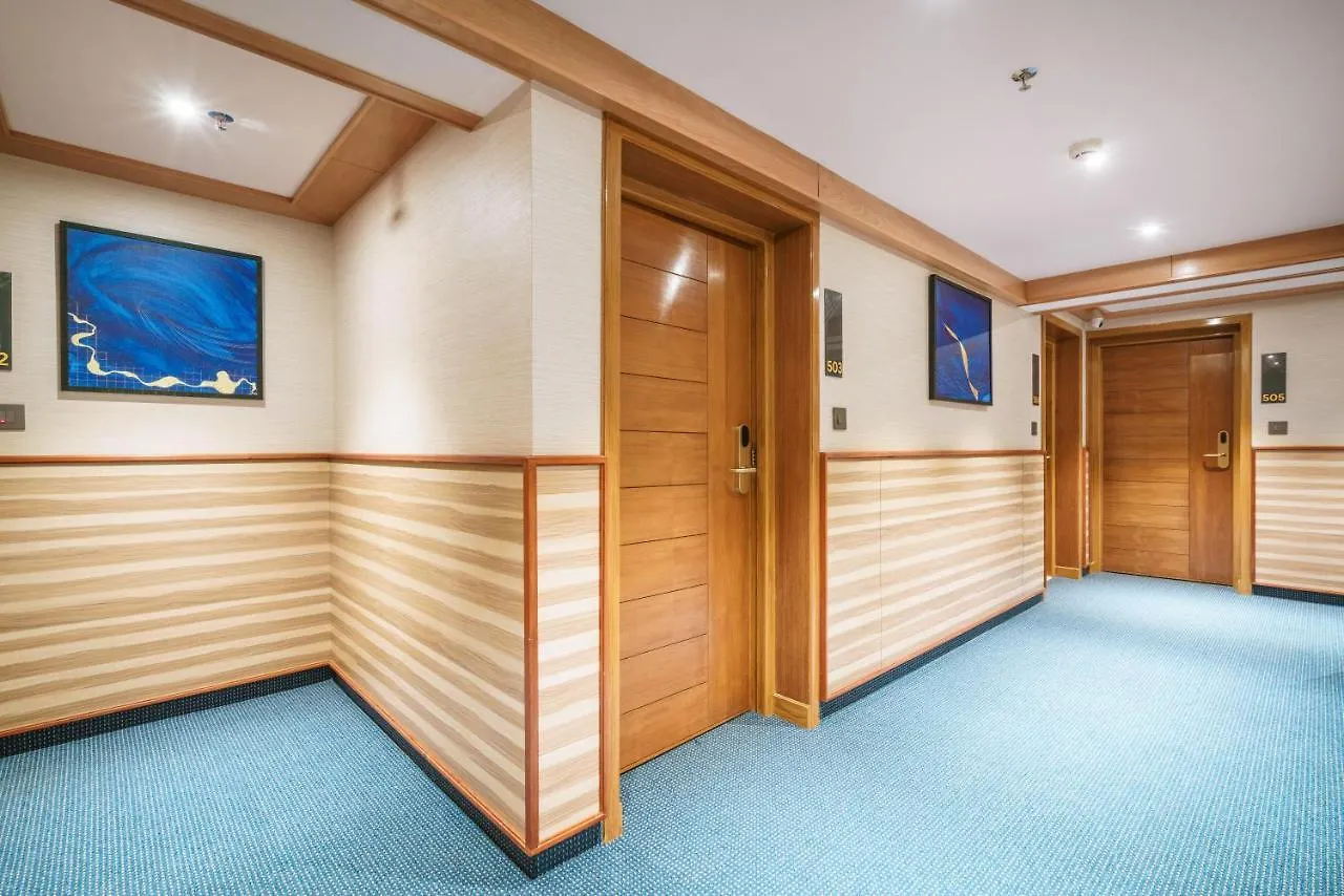Townbridge Hotels & Suites Kochi