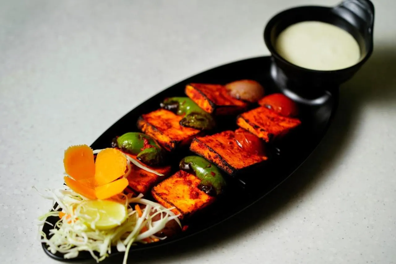 Townbridge Hotels & Suites Kochi 0*,